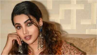 1786915568 deepika 7