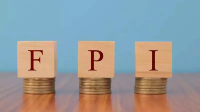 foreign investors pump over rs 30900 crore into indian equities in august