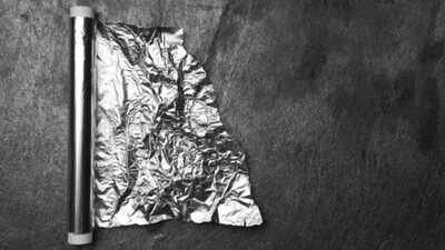how aluminium foil can help you check moisture on damp walls