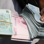 iranian currency sinks to record low as us works on new sanctions