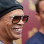 italy ronaldinho soccer