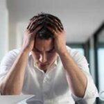 man earning 8x more than friend asks why does he seem happier than me