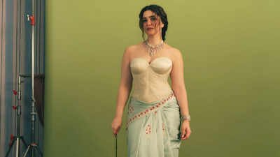 sara tendulkar saree with corset