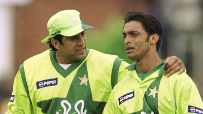 wasim akram shoaib akhtar