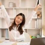 the 5 minute office habit that can quietly improve your mood for the rest of the day