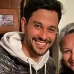 when sharmila tagore first met kunal kemmu soha ali khan recalled his white bathrobe said she liked him immediately
