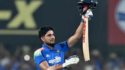 1790923945 shubman gill
