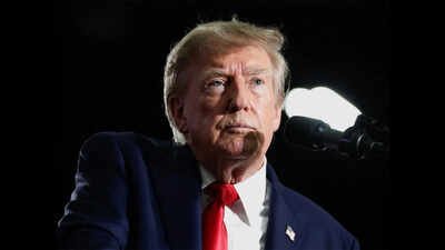 1792552496 us president donald trump