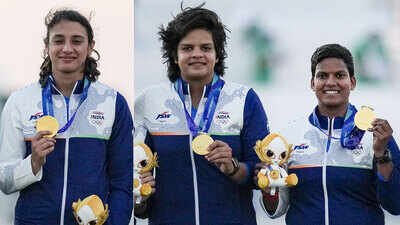 smriti mandhana shafali verma and deepti sharma