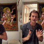 us man recites hanuman chalisa